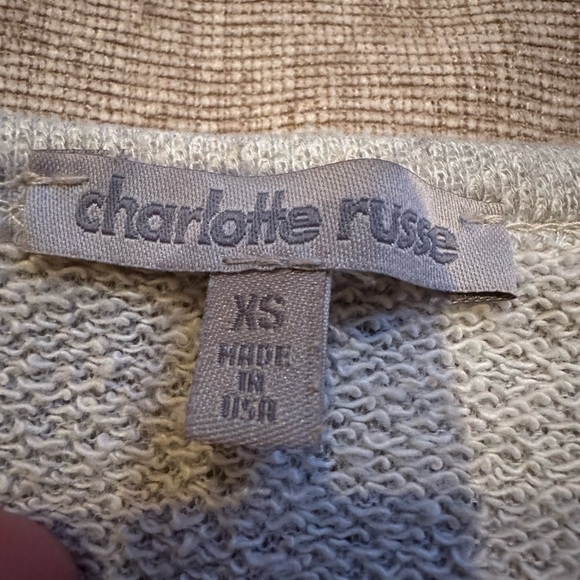 Gray and Black faux leather on front Quilted pattern Women's lightweight top XS - Picture 2 of 6